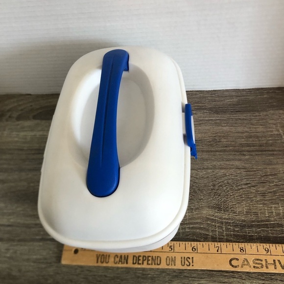 90s Yves Rocher Hard Sided Locking Makeup Case - Picture 6 of 9